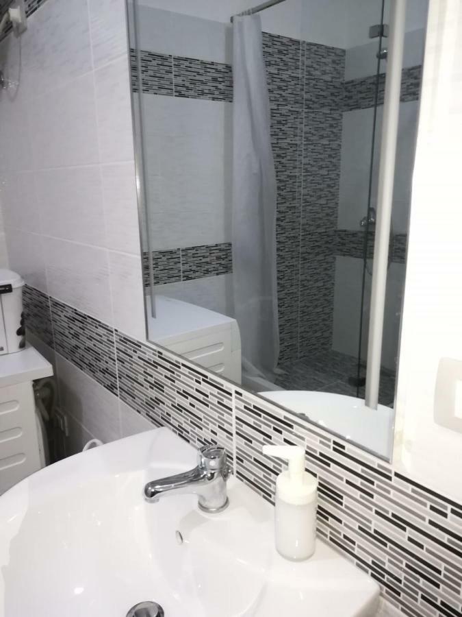 Aneta'S Beach House Vlorë 외부 사진